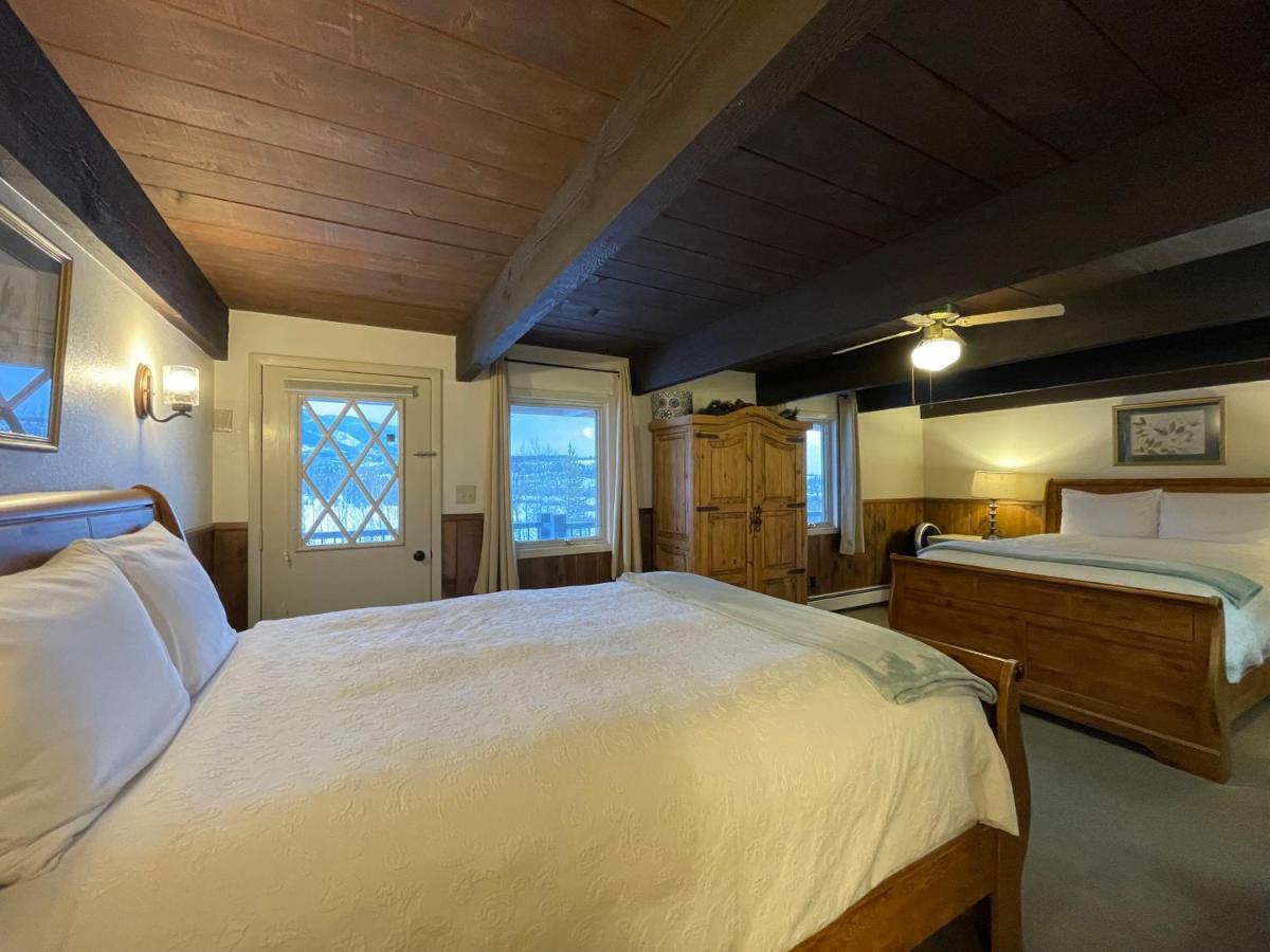 Hideaway Mountain Lodge Fraser Room photo
