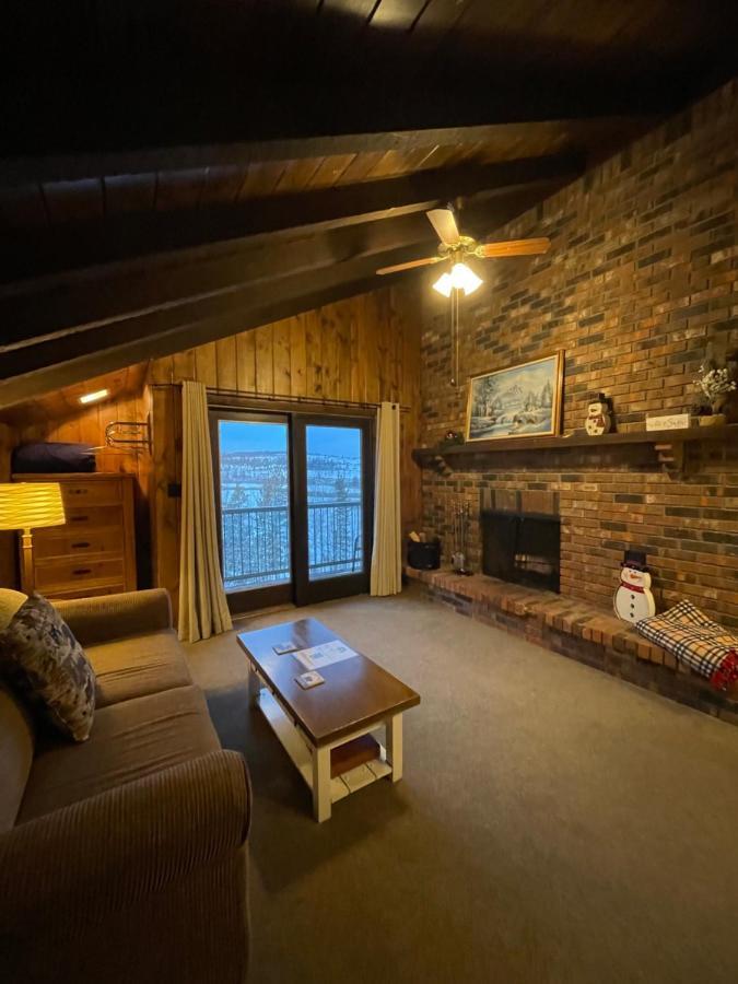 Hideaway Mountain Lodge Fraser Exterior photo